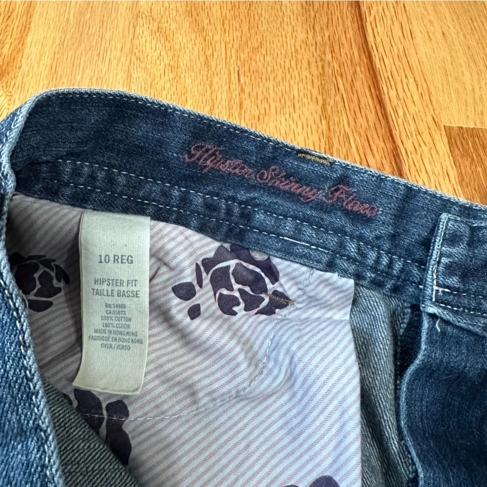 American Eagle AE Hipster Skinny Jeans - Distressed
